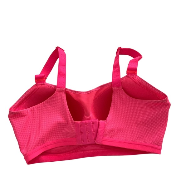 Victoria's Secret Pink Sport Bra and Pink and black Slippers - Picture 3 of 9